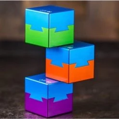 Wil Strijbos Dovetail Cube Box -Bolseeplgoed Verkoopwinkel 550x310 2