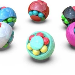 B8TA - Magic Spin Ball - Puzzle - Speelgoed - Rood -Bolseeplgoed Verkoopwinkel 550x315 2