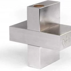 Wil Strijbos First Cross -Bolseeplgoed Verkoopwinkel 550x348 4