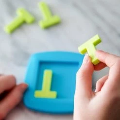 ThinkFun A-Ha! 4-T Puzzle -Bolseeplgoed Verkoopwinkel 550x366 69