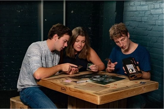 Identity Games Spellenbundel - 3 Stuks - Escape Room - Basisspel 2 & Uitbreidingen Casino & The Magician 6 Identity Games Spellenbundel - 3 Stuks - Escape Room - Basisspel 2 & Uitbreidingen Casino & The Magician - Afbeelding 4