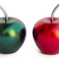 Wil Strijbos Alu Appel -Bolseeplgoed Verkoopwinkel 550x385 1