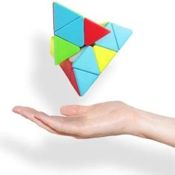 Merkloos Pyramid Cube - Piramide Vorm - Breinbreker - Driehoek Kubus 9.5CM -Bolseeplgoed Verkoopwinkel 550x518 14