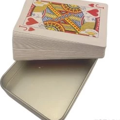 ESTARK? Luxe Speelkaarten In Metal BOX - Plastic Coating - Poker Kaarten - Kaartspel - Spelkaarten - Spel Kaart - 56 Kaarten - Gezelschapsspel - Spelen - Playing Cards - In Blik -Bolseeplgoed Verkoopwinkel 550x610 4